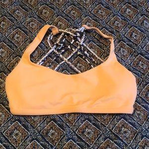 Lululemon bra size 6
